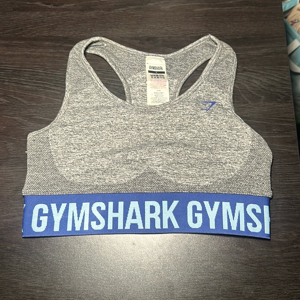 GYMSHARK (S) never worn